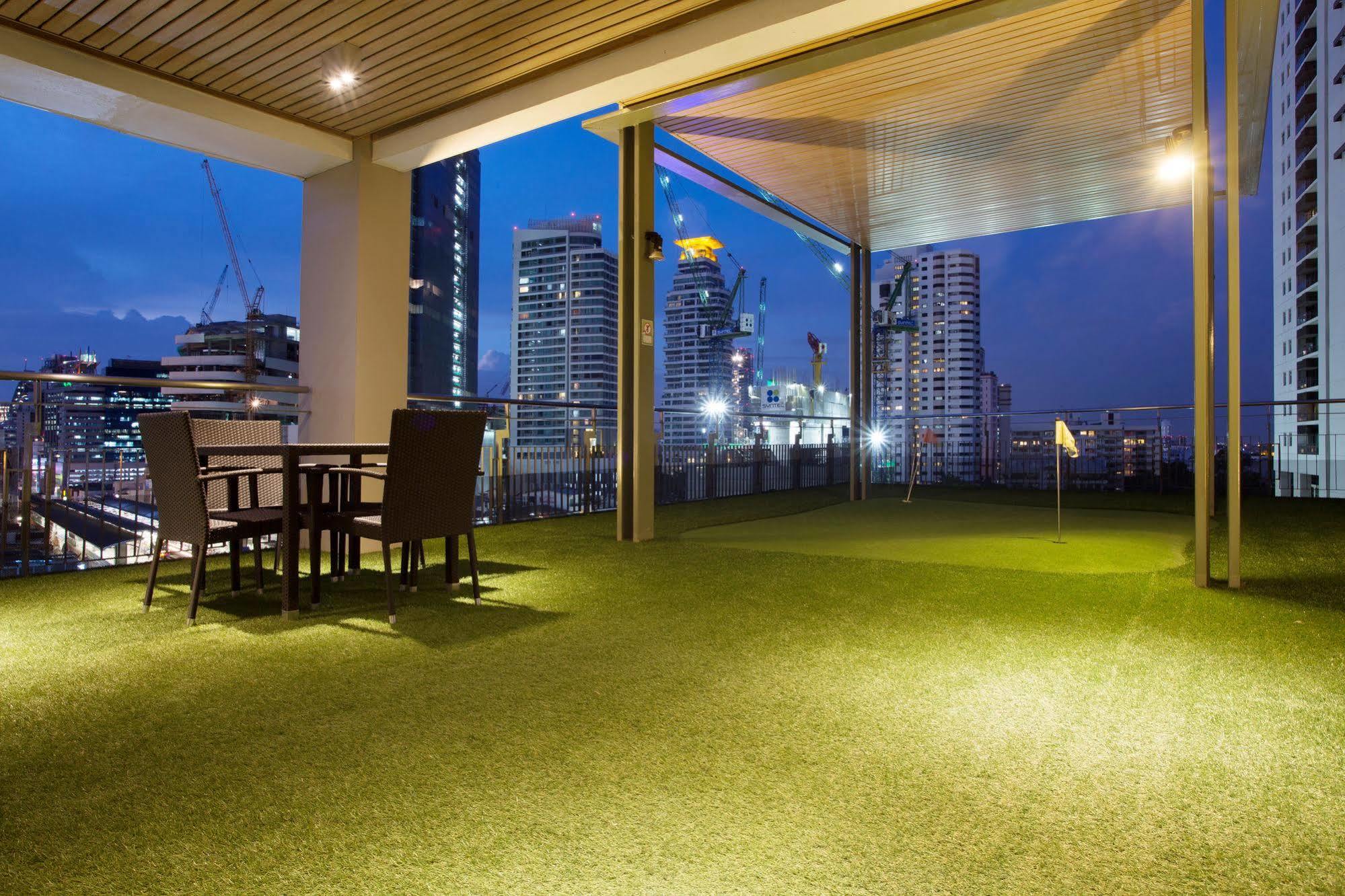 V Residence بانكوك المظهر الخارجي الصورة