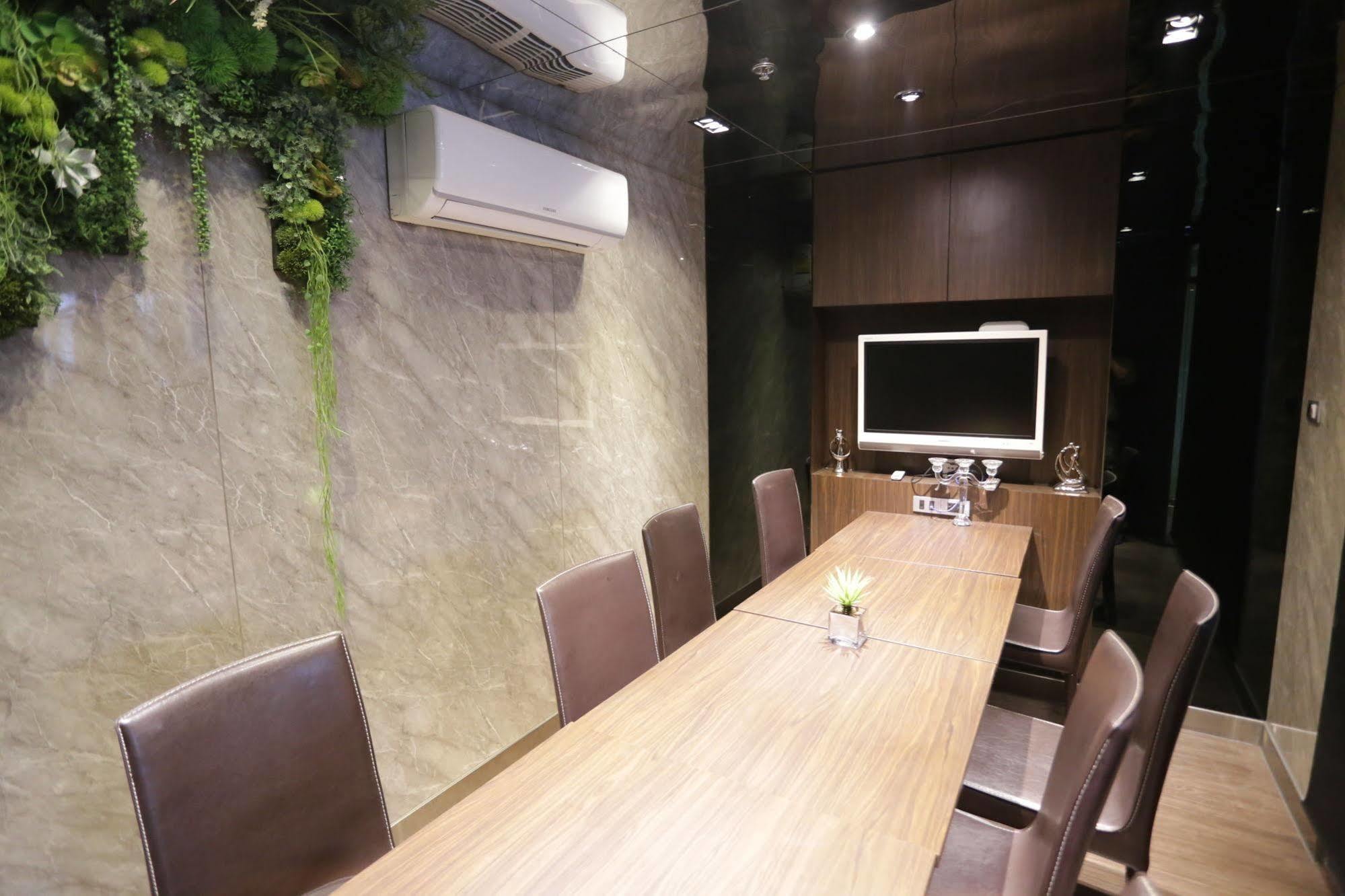 V Residence بانكوك المظهر الخارجي الصورة
